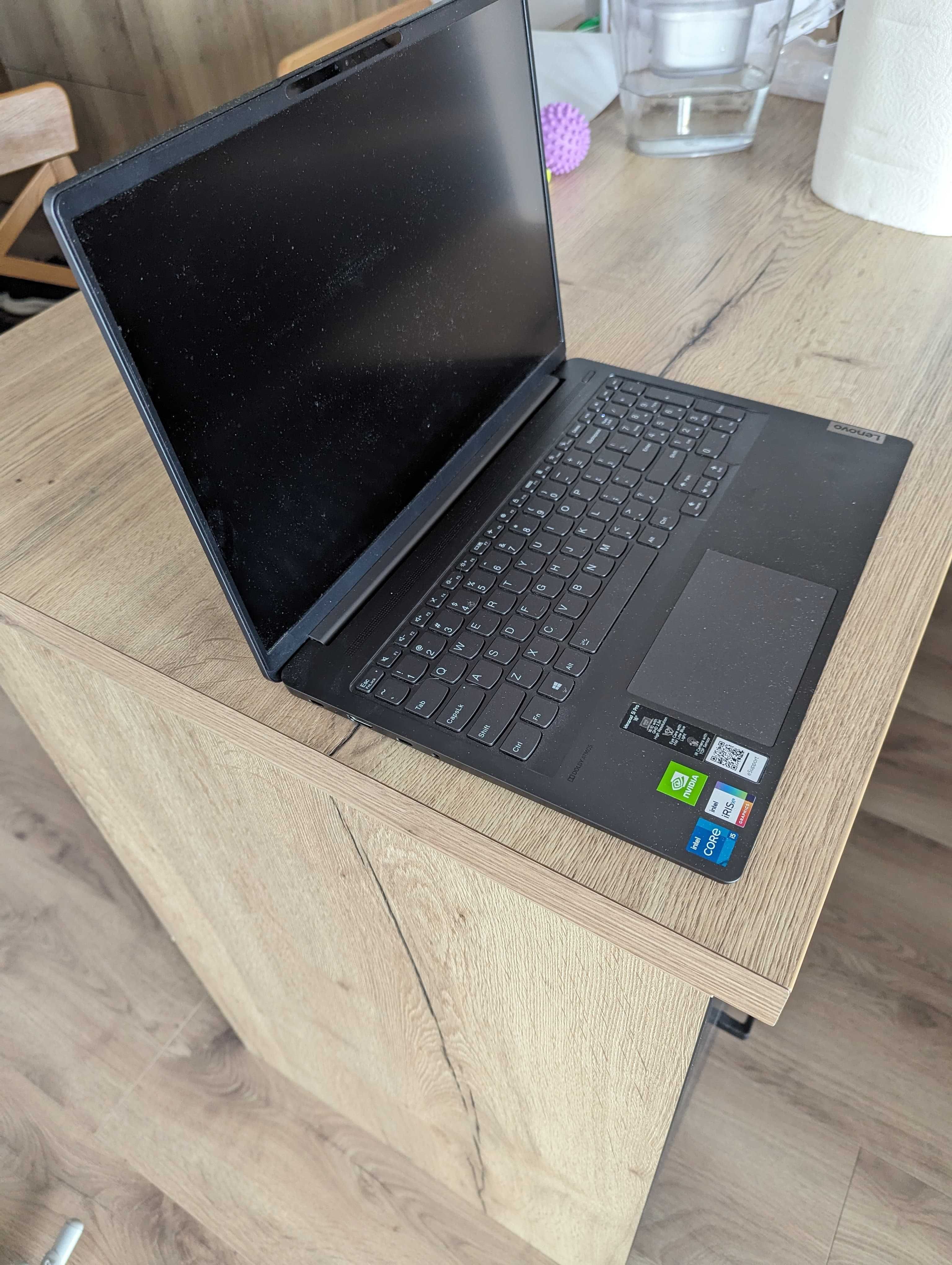 Laptop Lenovo Ideapad 5 Pro 16IHU6 - Intel Core I5-11300H GF450MX 16GB