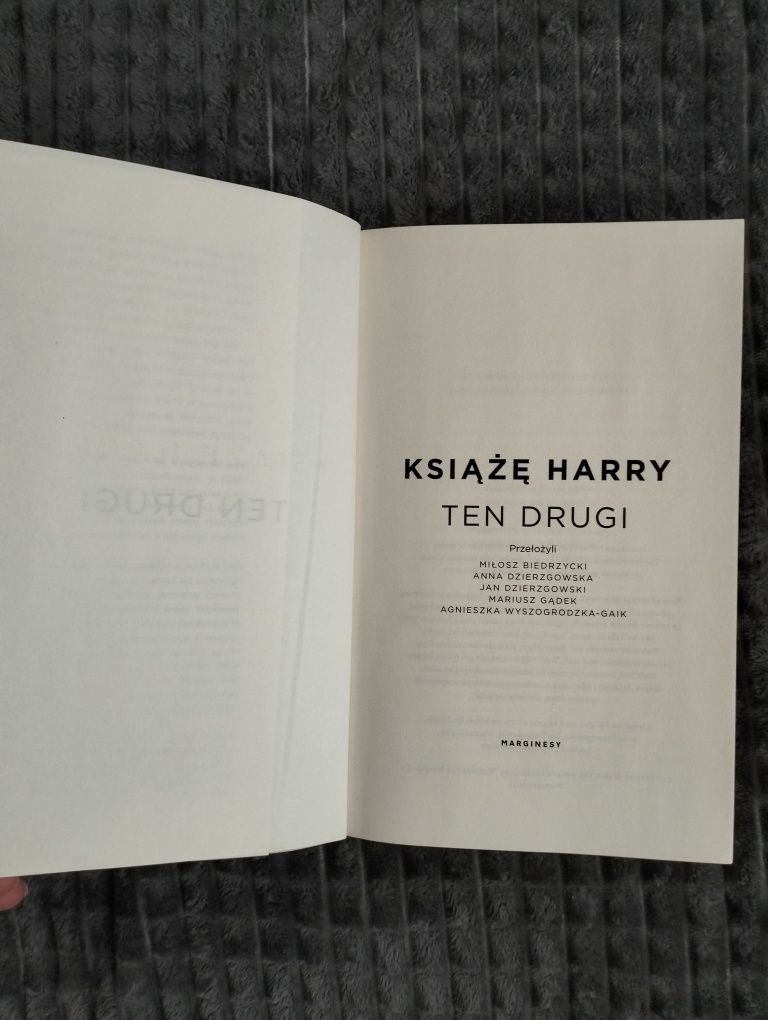 Książka "Ten drugi", Książę Harry, okładka miękka