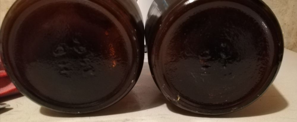 Sprzedam dwie stare butelki