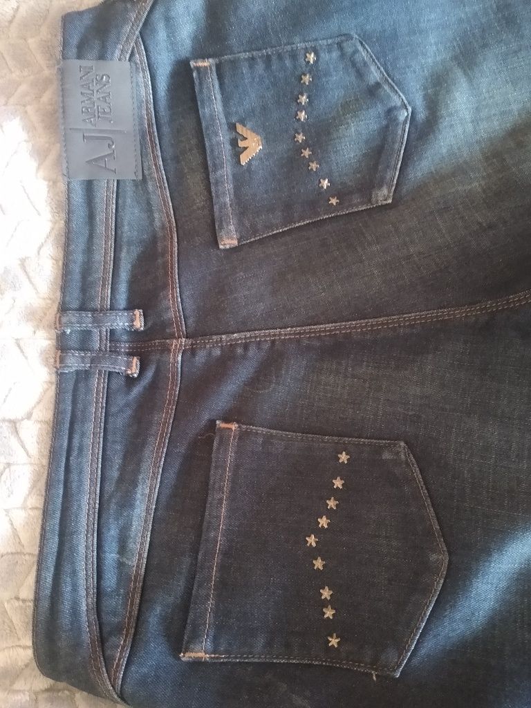 Armani Jeans, r 31, stan idealny, rurki, długa nogawka