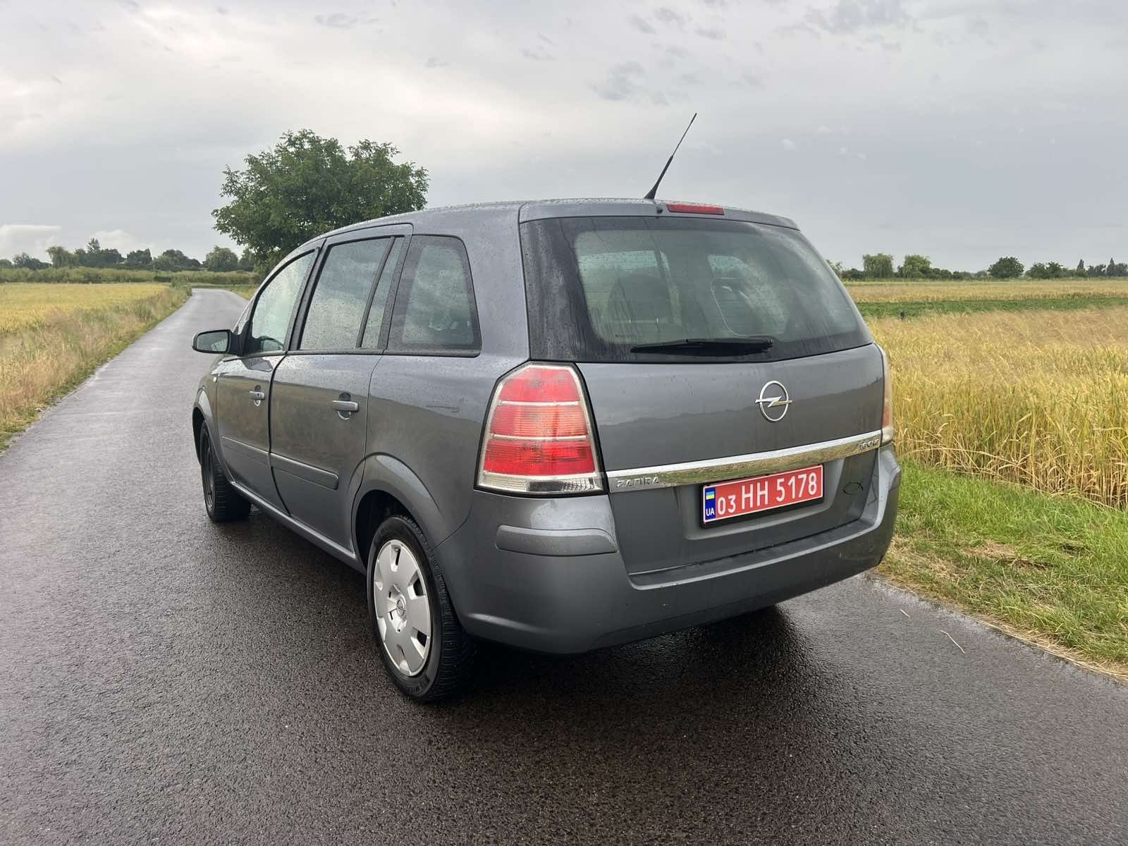 Opel zafira B 1.6 бензин 2006 рік свіжа метан газ cng