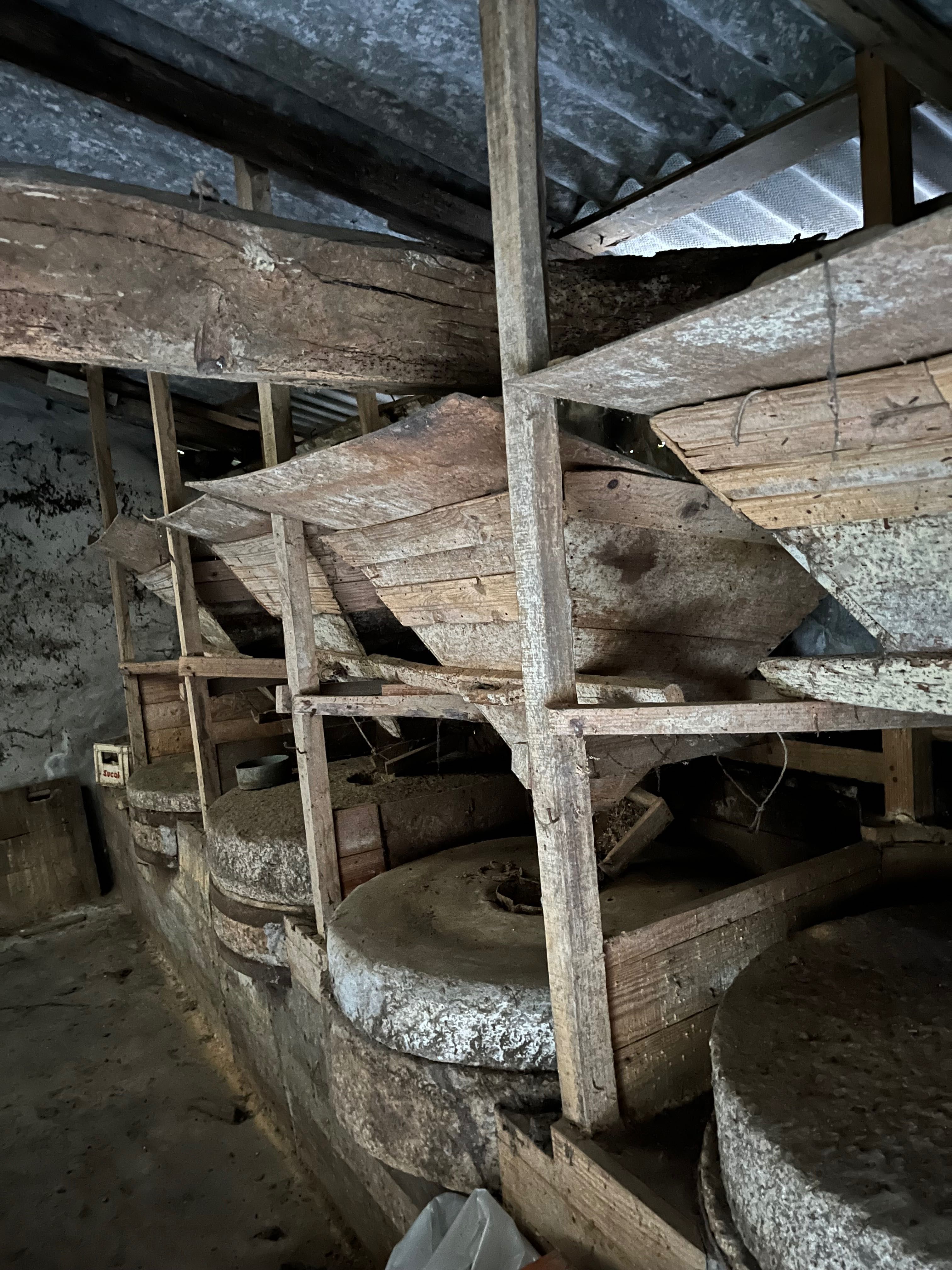 Mós de moinhos de água originais