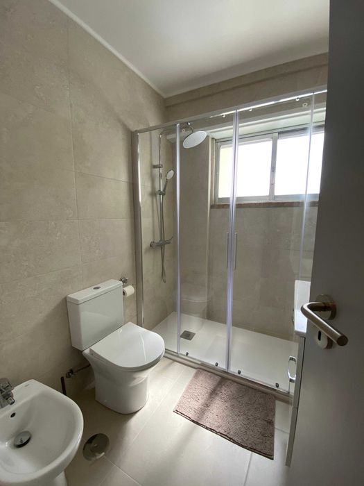 Arrendamento de quarto na Avenida 11 de Setembro de 1979, 10