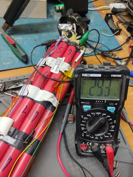 Regeneracja Naprawa baterii Li ion rower hulajnoga elektronarzędzia i