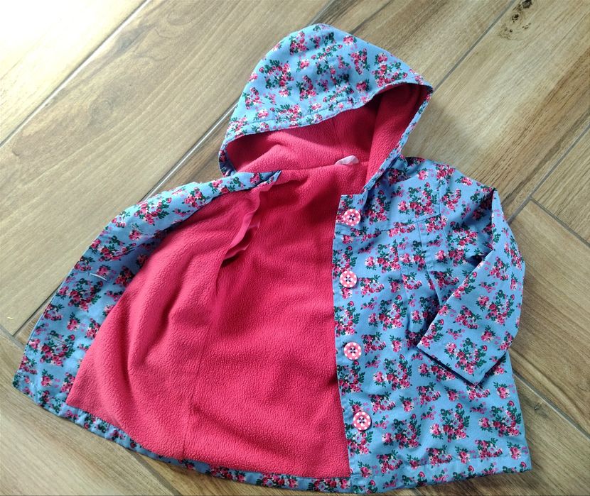 Kurtka przejściowa wiatrówka dla dziewczynki rozmiar 86 kwiaty polar