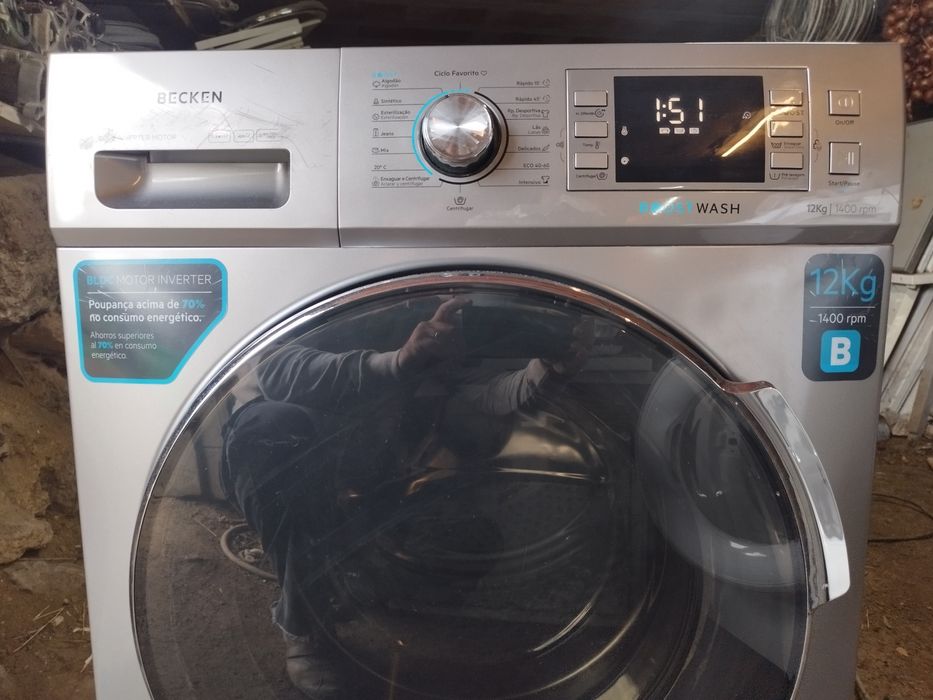 Máquina de lavar roupa