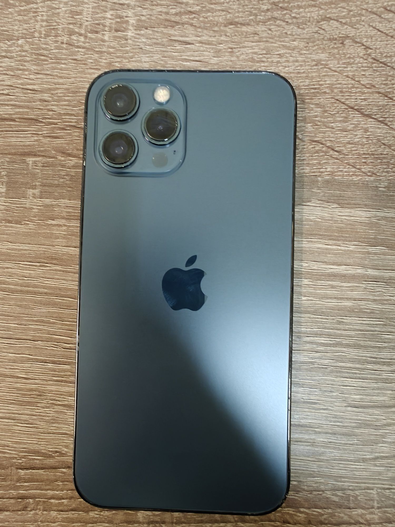 Продам Iphone 12 pro max 128gb newerlock