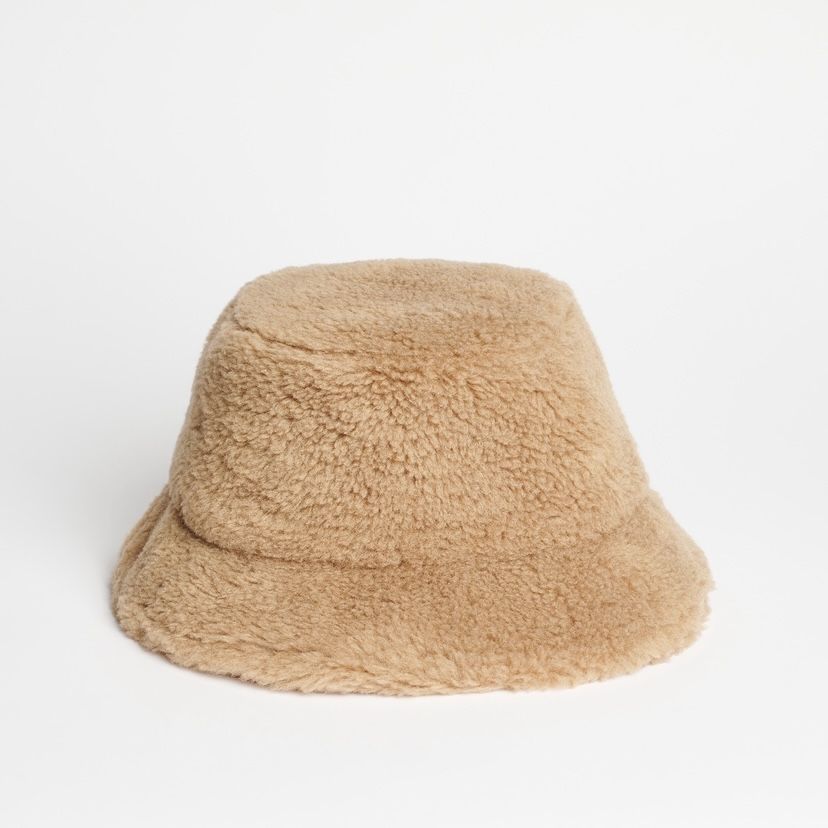 Beżowa karmelowa pluszowa misiowa czapka bucket hat