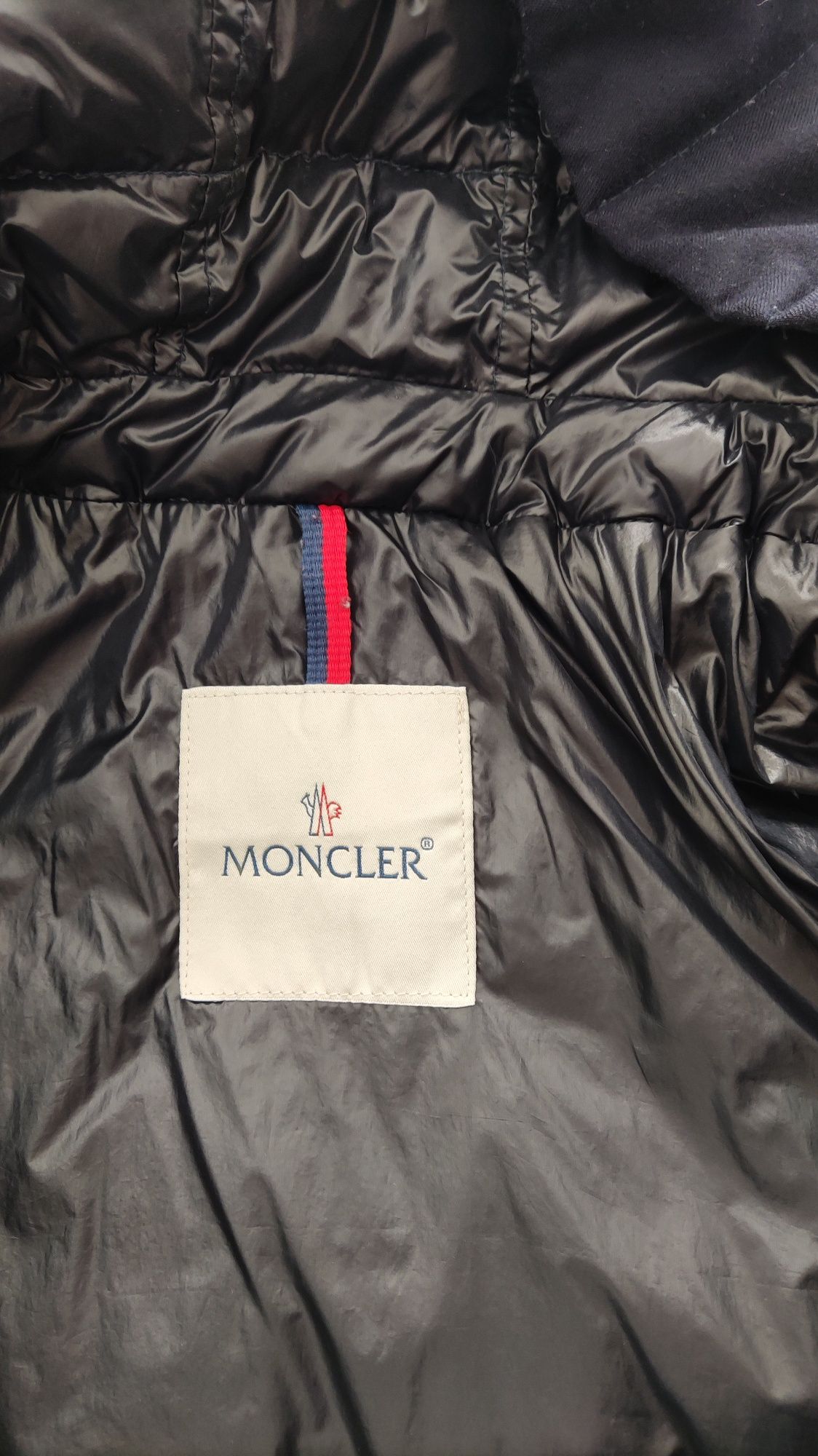 Casaco Moncler - 12 anos