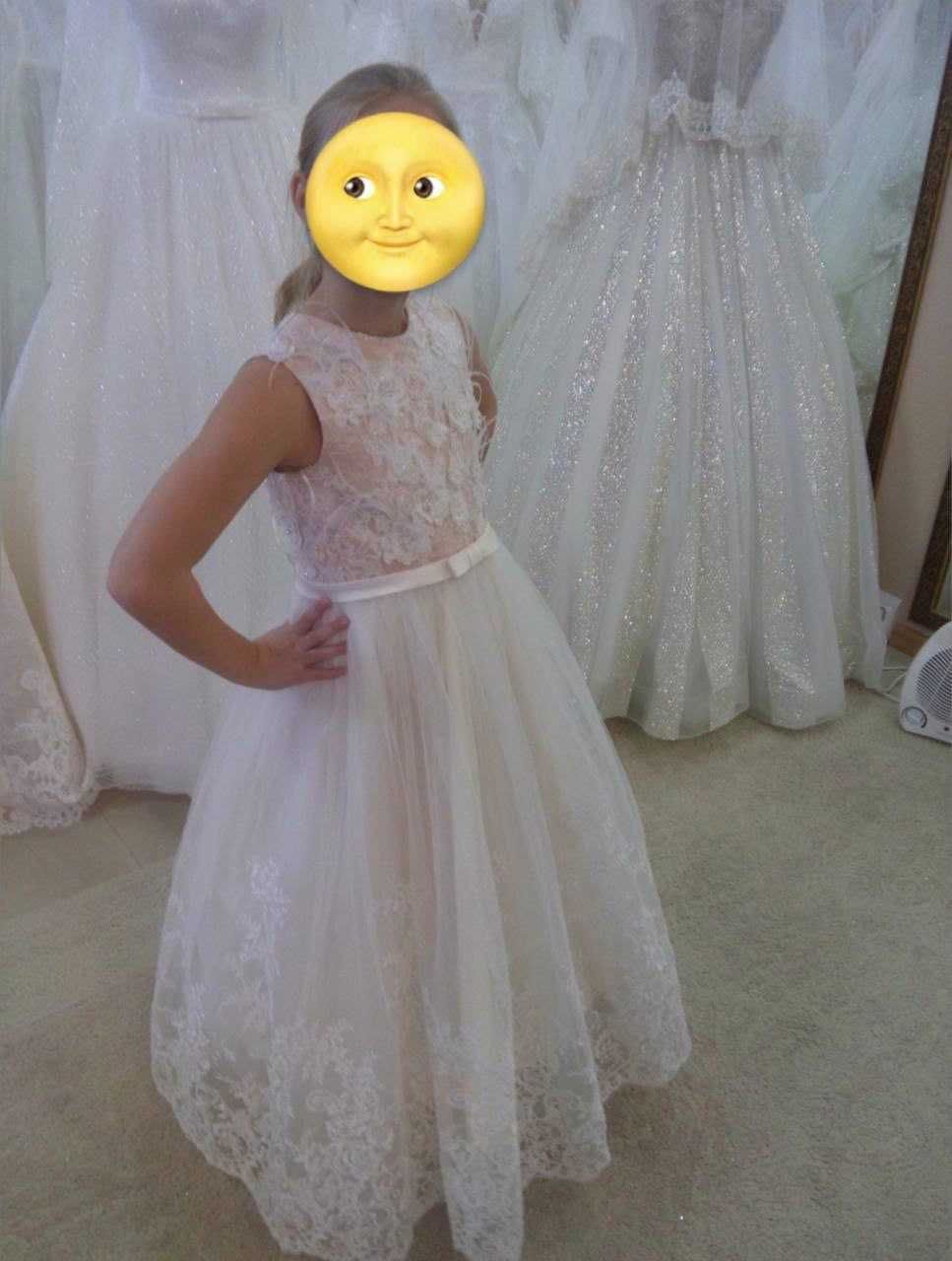 Плаття дівчинка ,вік 8-12