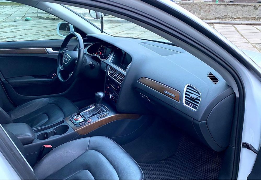 Audi A4 Premium 2014 року, S-Line повний привід, автомат