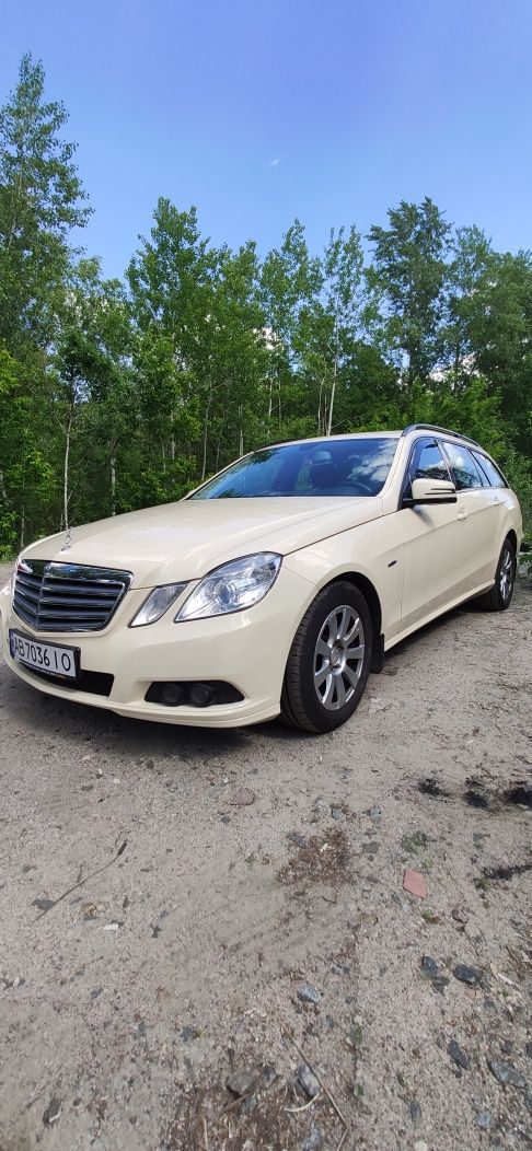 Авто Mercedes-Benz