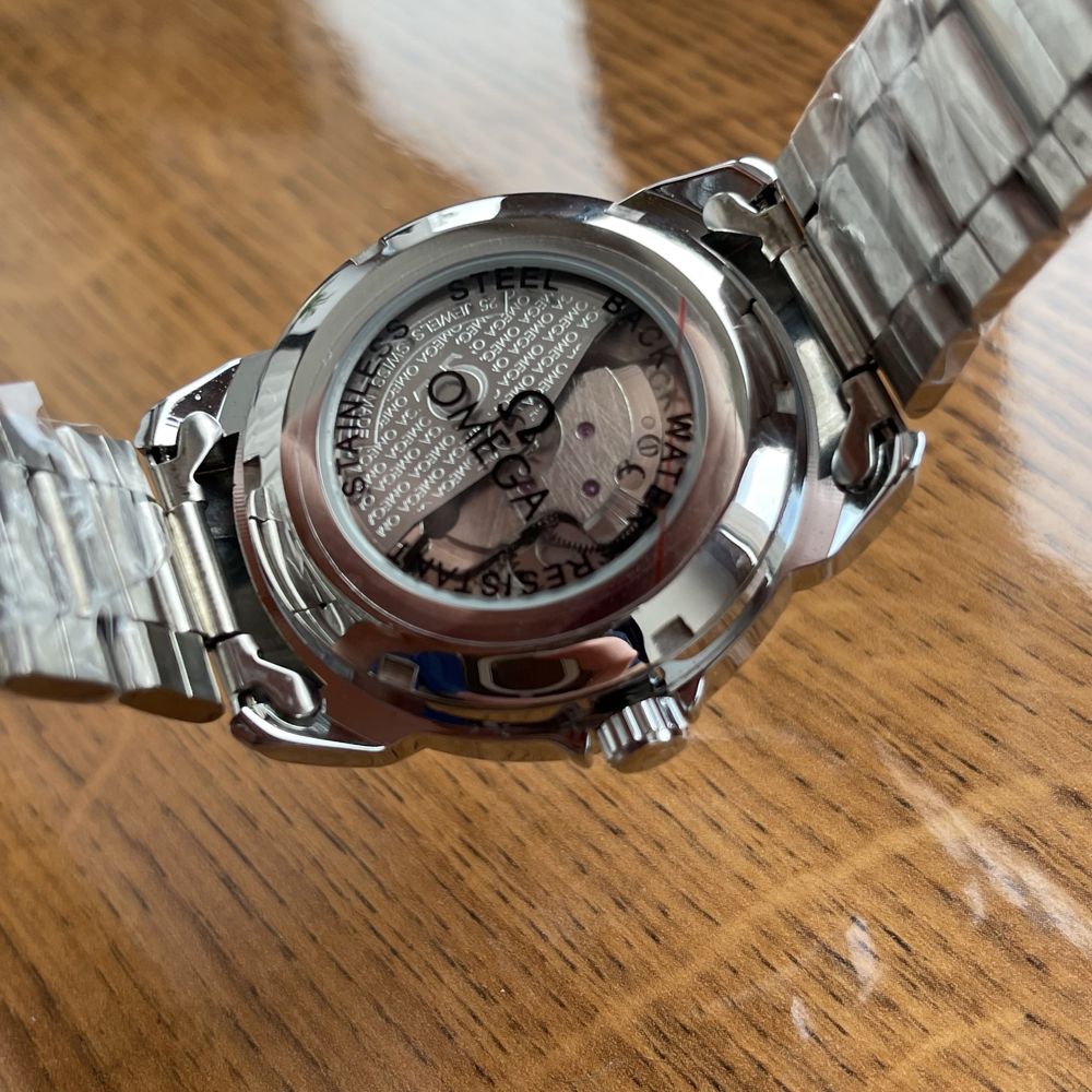 Механічний чоловічий годинник Omega на браслеті з автопідзаводом