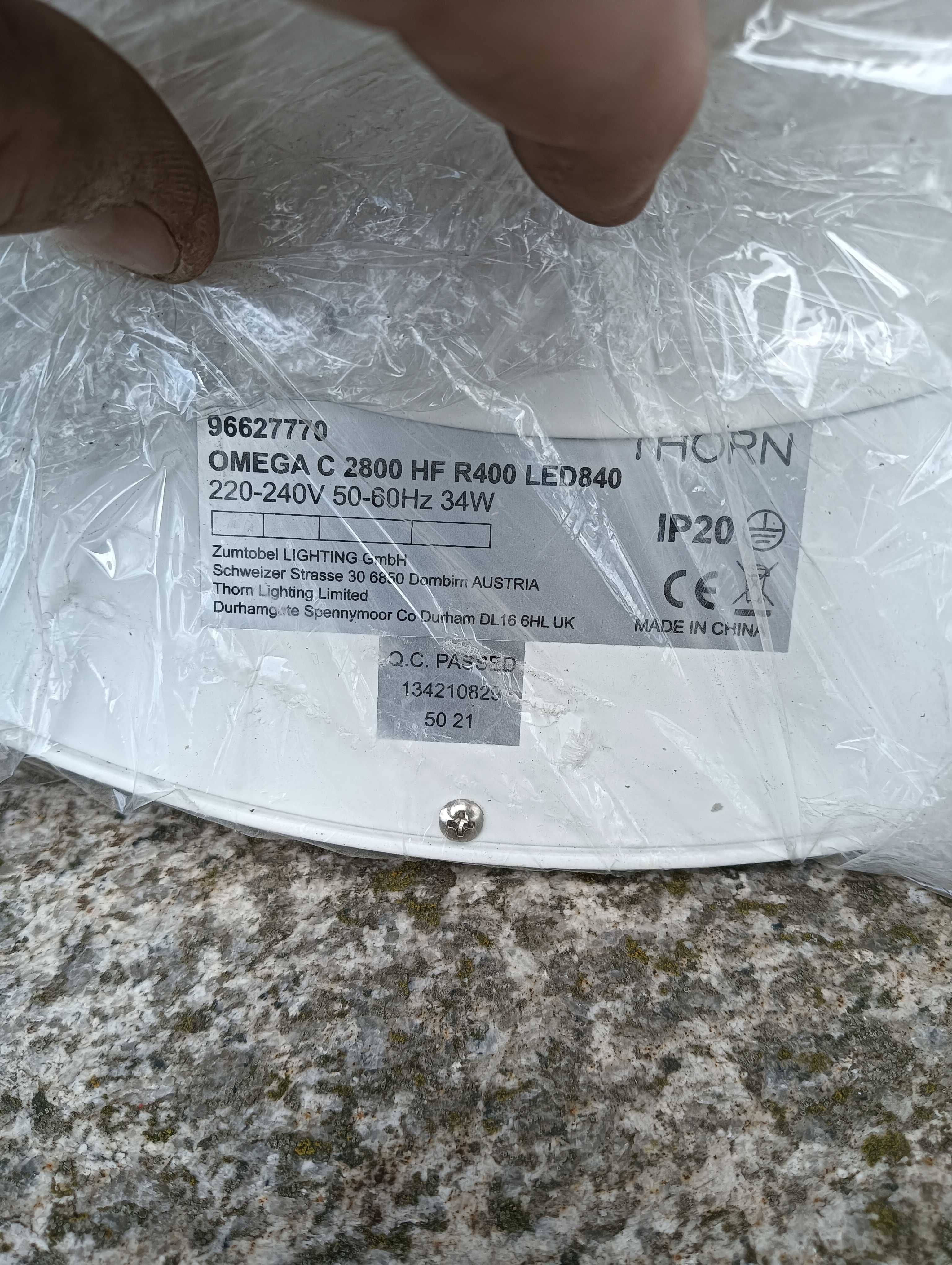 Omega Circular / OMEGA C LED  HFIX R400