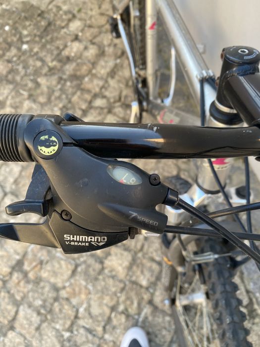 Bicicleta BTT Esmaltina