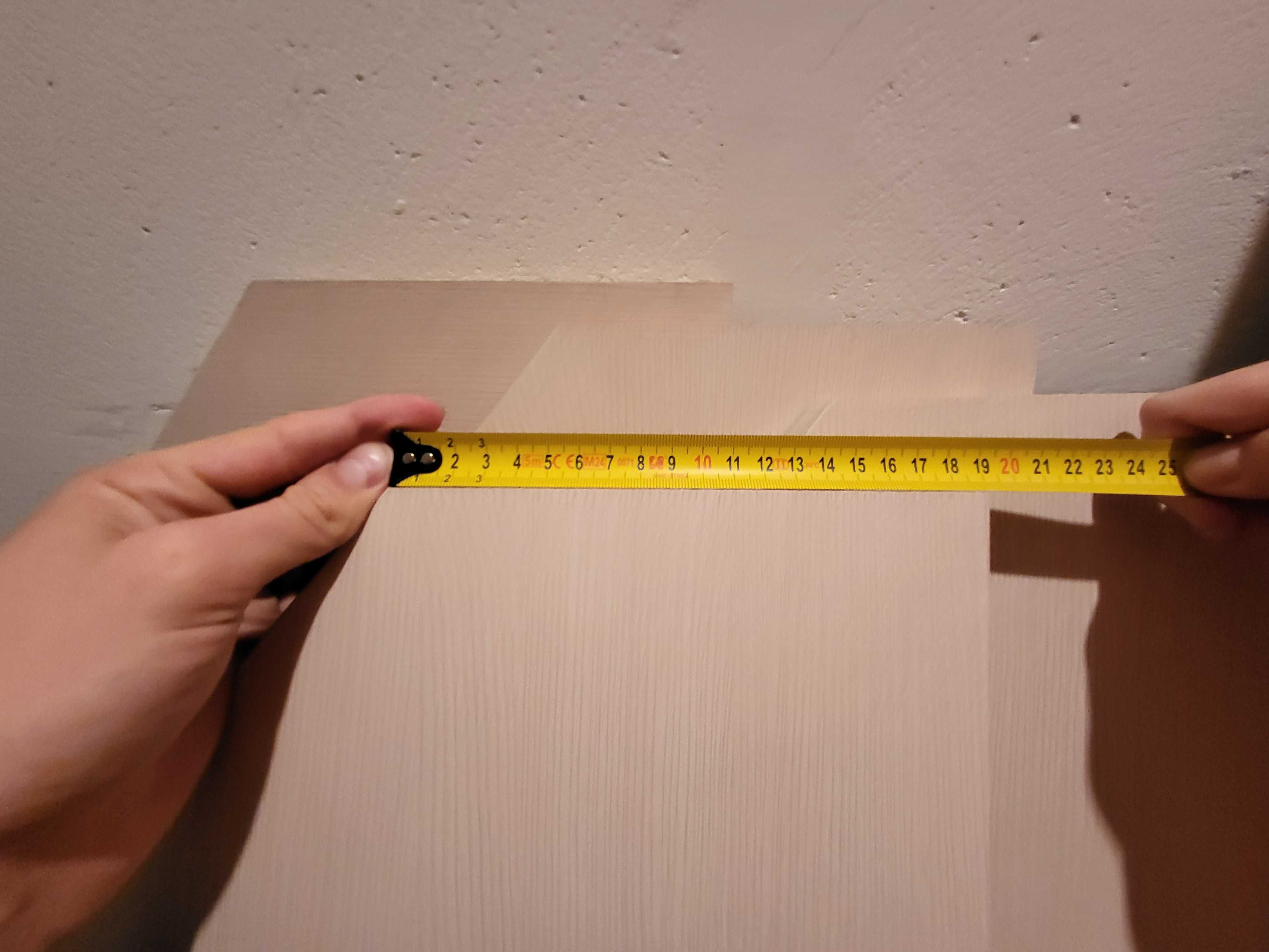 Zabudowa skosu szer. 228 cm, głęb. 60 cm i 80 cm, wys. 39 cm