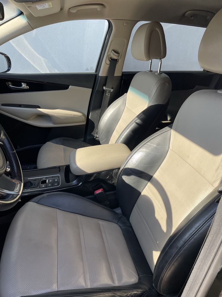 KIA SORENTO 2.0 Crdi - 2015/2016 - Salon Polska.