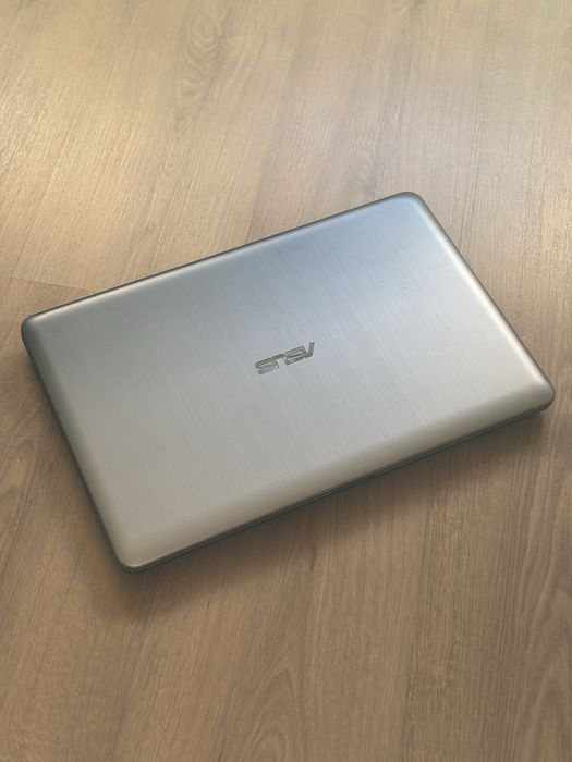 PC Asus Intel i5 Placa, Gráfica Nvidia Geforce