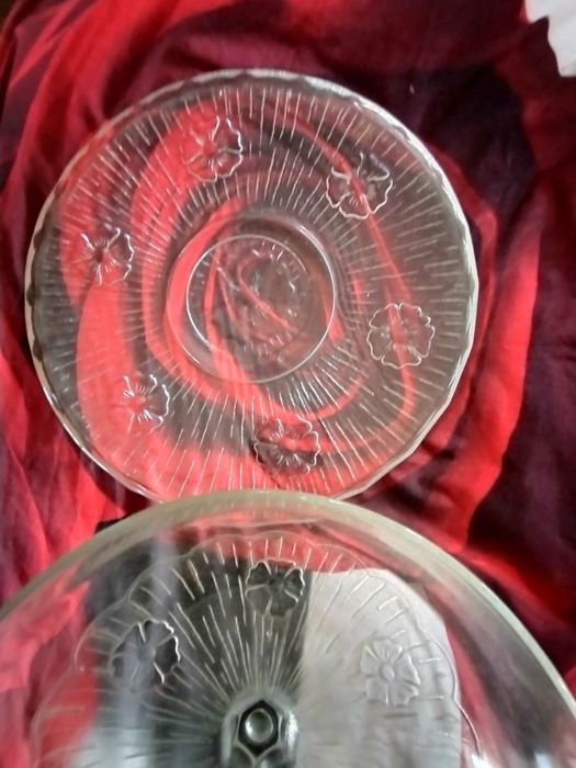 Тортівниця хрусталь