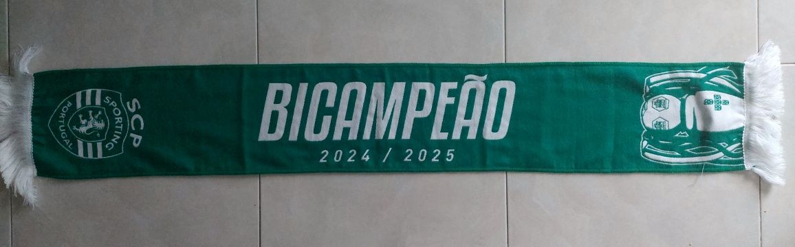 Cachecol ofícial do Sporting BI campeões 2025