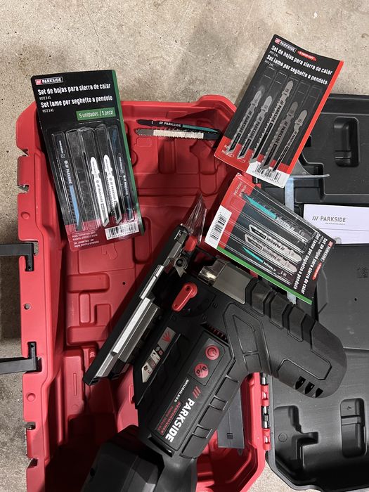 Tico tico serra de recortes Parkside