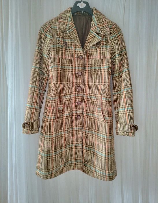 Piękny stylizowany płaszcz w kratkę brąz taliowany 38 M retro styl