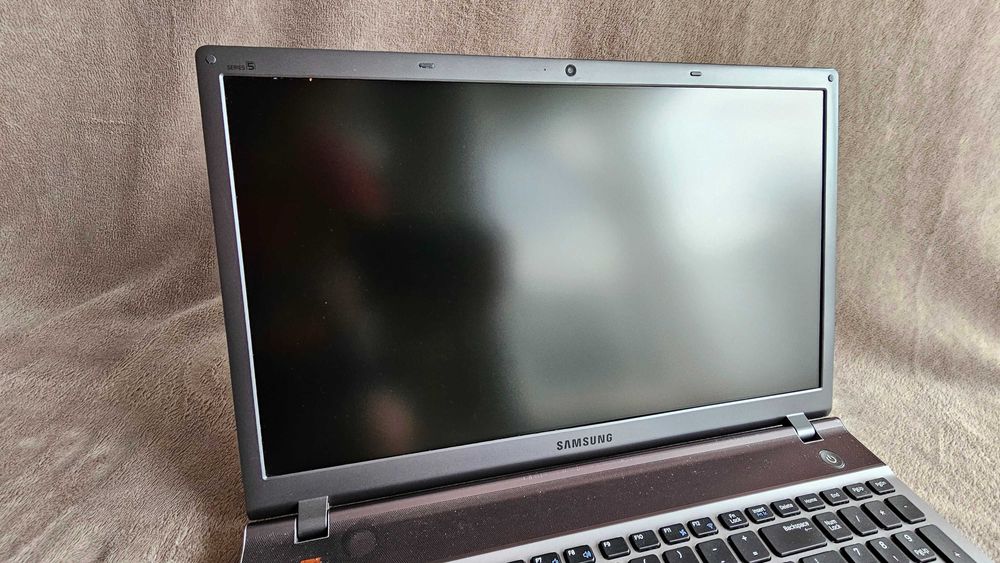 Samsung NP550P5C Intel Core i7-3632QM, RAM 16 Gb, GF GT 650M