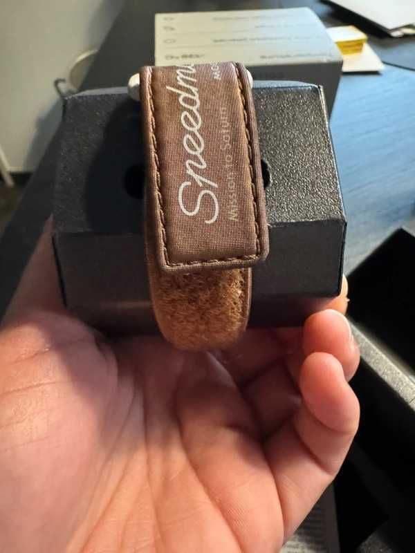 Omega x Swatch Saturn SO33T100 - Trwały i elegancyjny