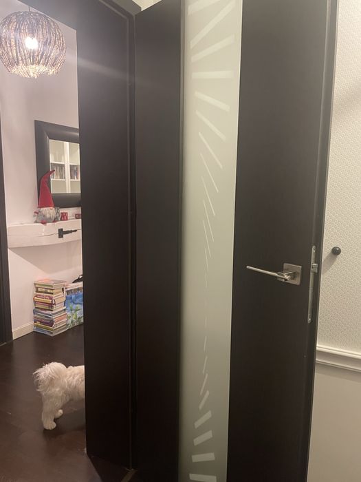 Drzwi DRE 80 z oscieznicą i listwami