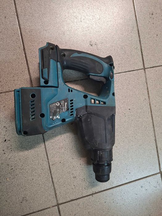 Mlotowiertarka makita dhr 242