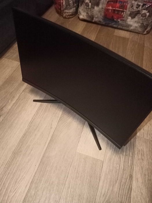 Монитор игровой MSI G242C  170 герц