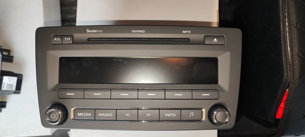 Магнітола шкода Октавія А5, динаміки, антена