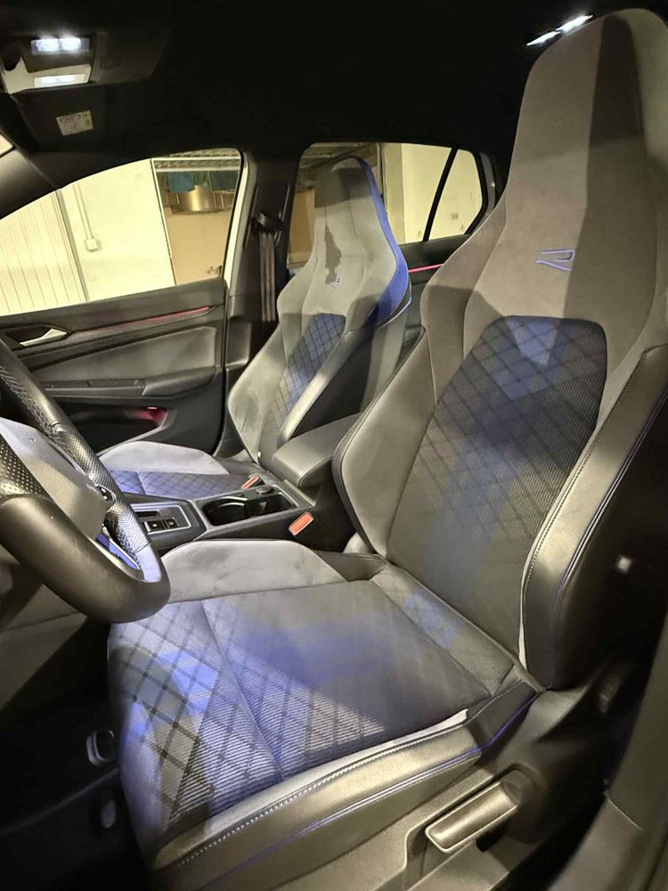 VW Golf 8r  320hp BEZ BIK I KRD