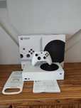 [Xbox] Konsola Xbox Series S + Pad Series - Oryginalne Pudełko