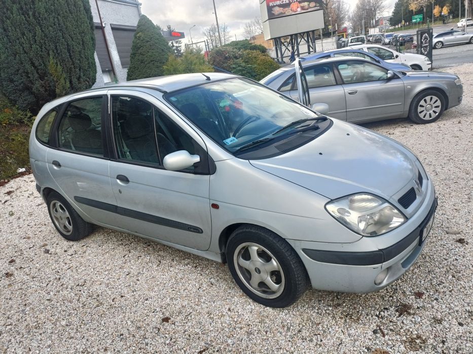 Renault Scenic Lif niezawodny 1.6 z klimatyzacja Hak 2000