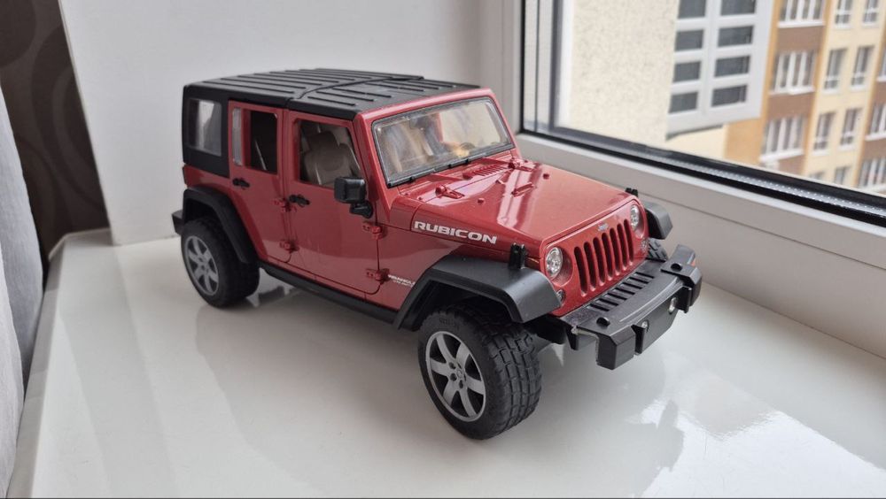 Джип Bruder Wrangler Unlimited