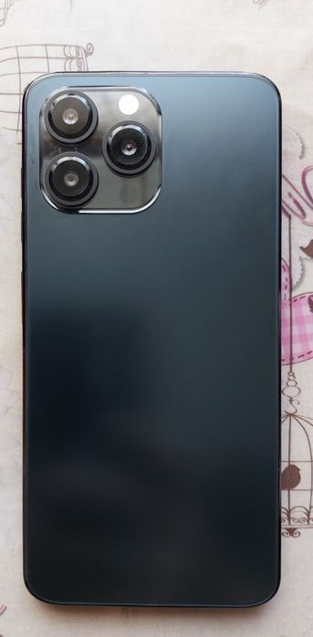 Продам айфон 15 про макс