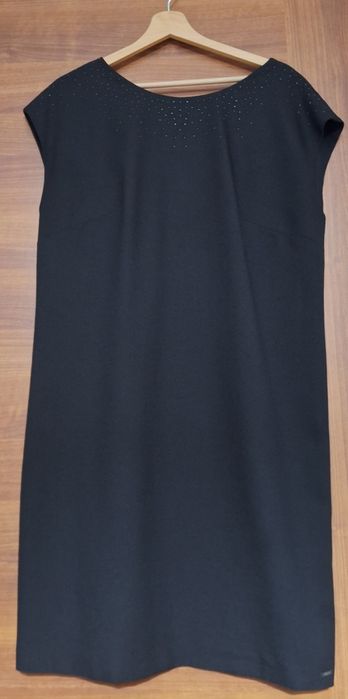 Sukienka czarna firmy Monnari rozm. 44