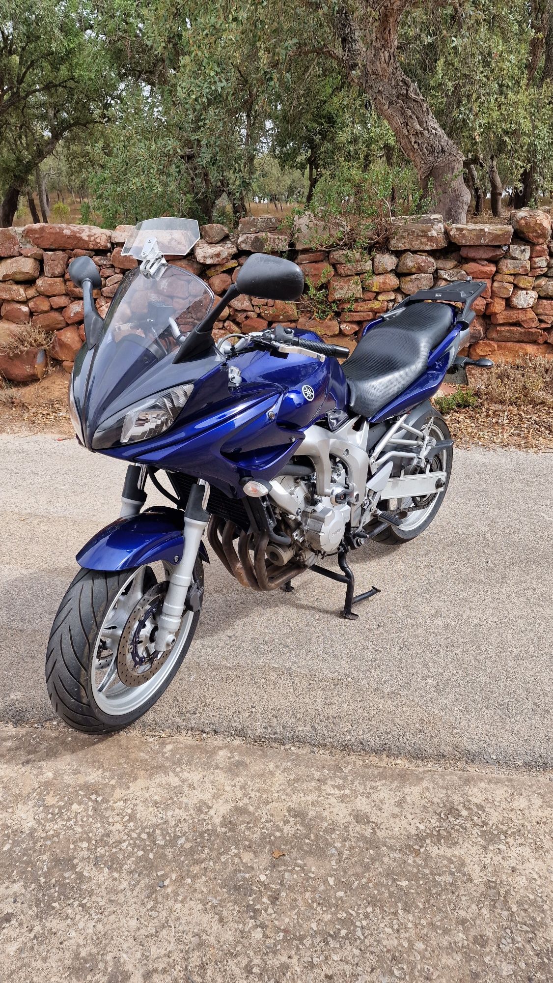 YAMAHA FZ6 - 100cv