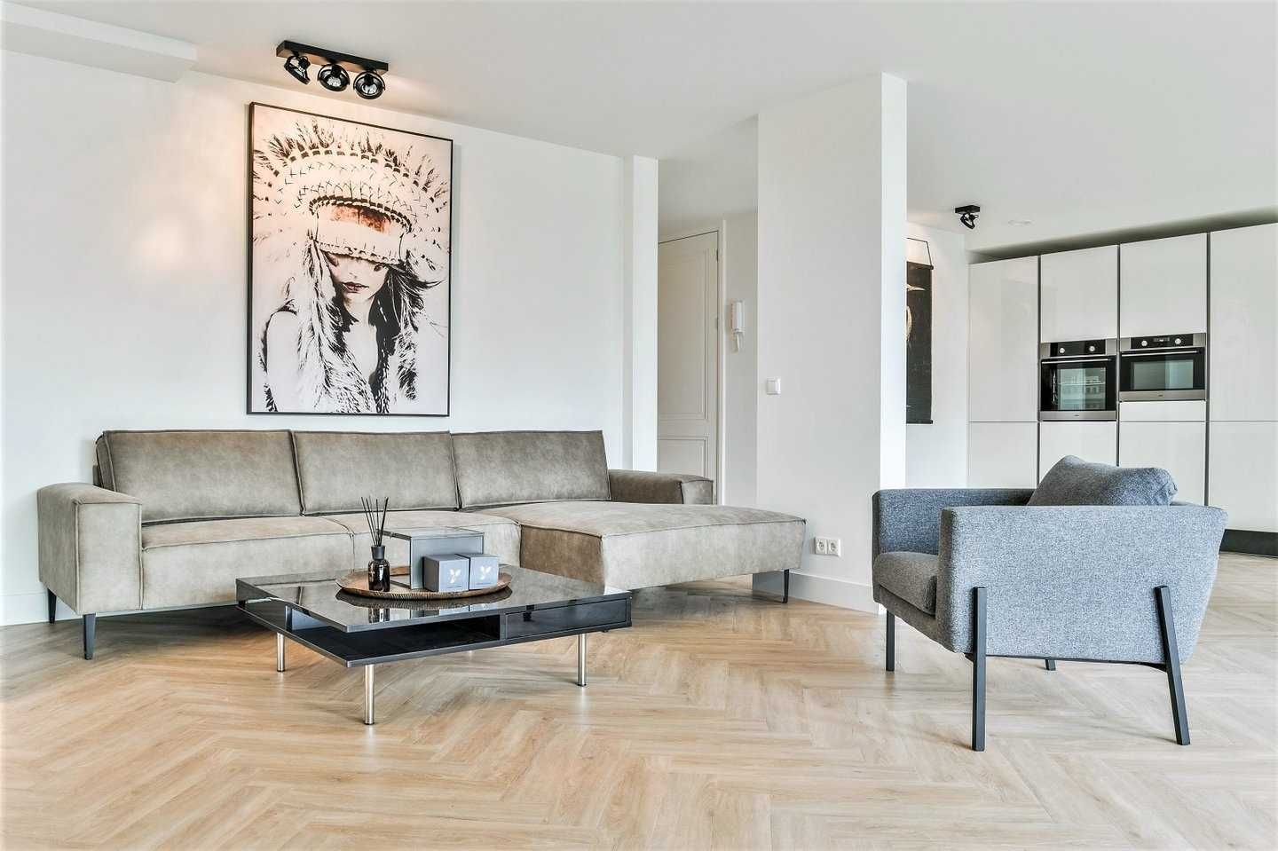 Apartamento T2 moderno em Campolide