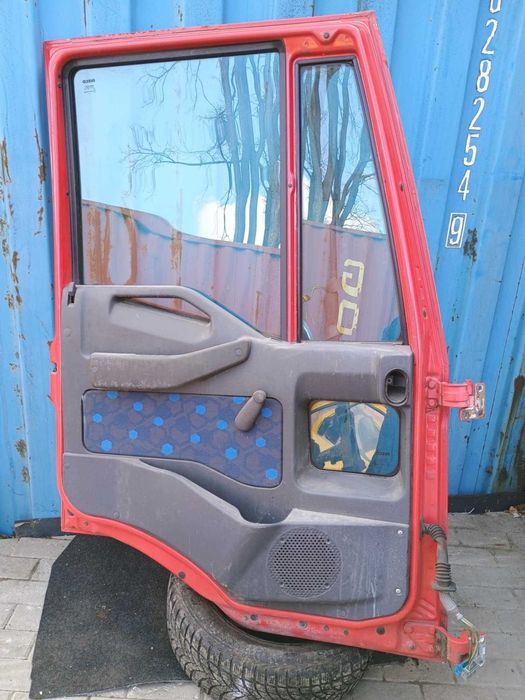 Drzwi Lewy Przód Lewe Przednie Iveco Eurocargo  02-08r