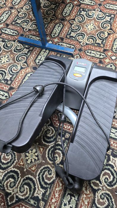 Steper skrętny HMS z linkami