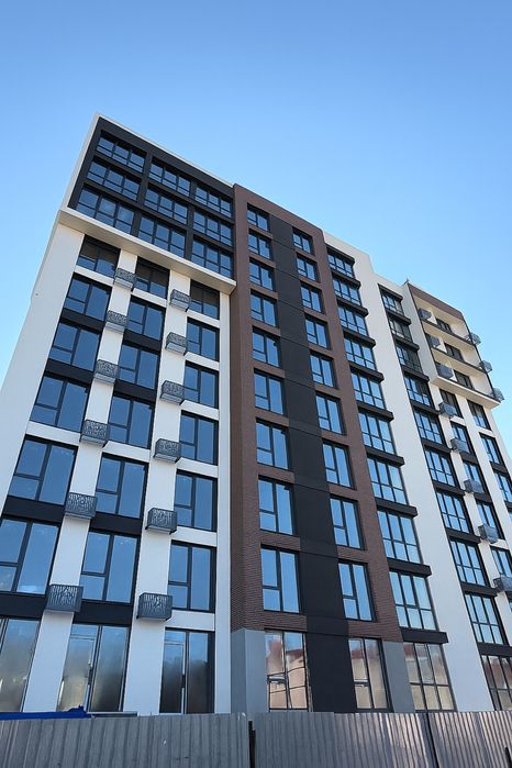 Продаж 2-х кімнатної новобудови біля парку