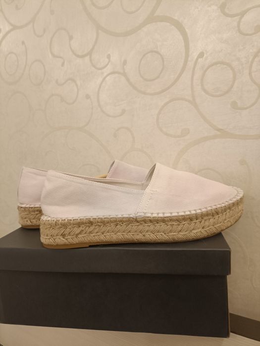 Мокасины женские эспадрильи новые 39 и 40 размеры.