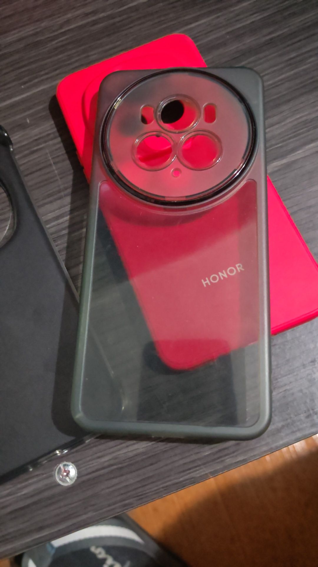 Telemóvel para troca honor Magic 6 pro ler descrição obrigado