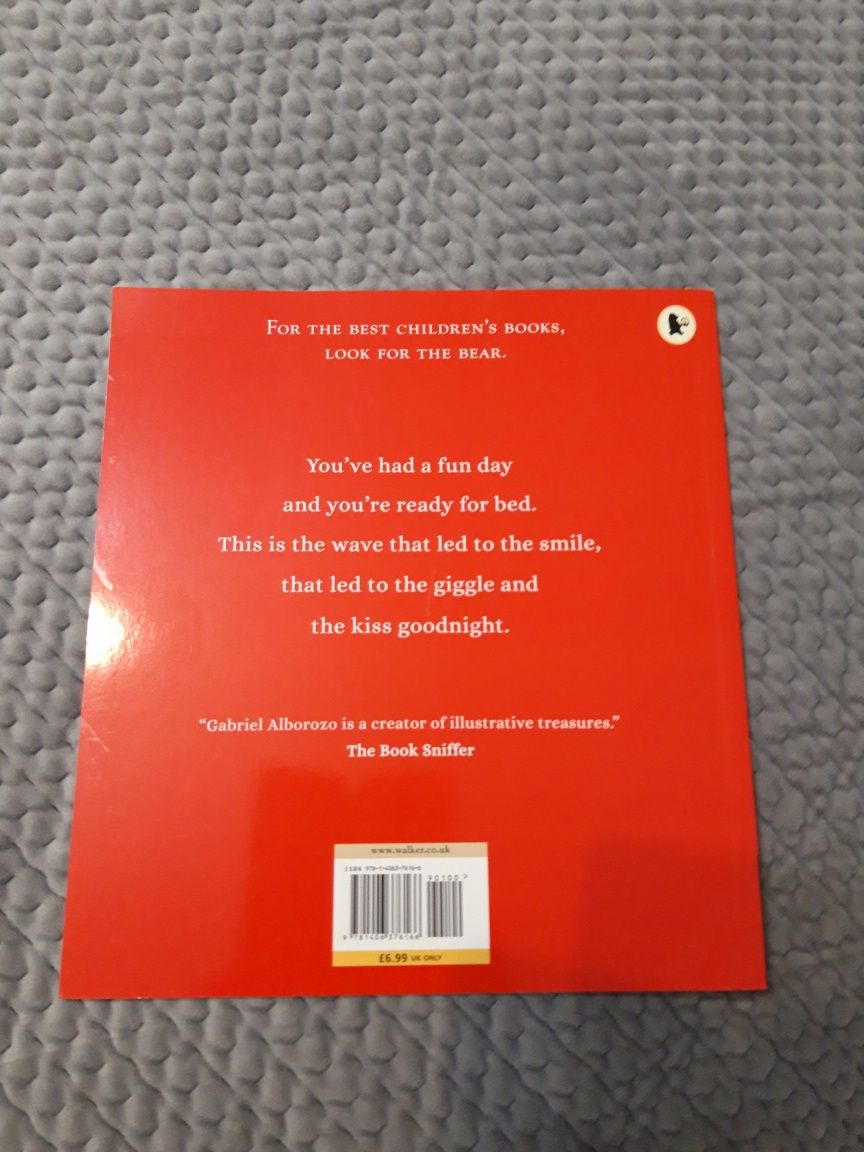This is the kiss, książka dla dzieci po angielsku