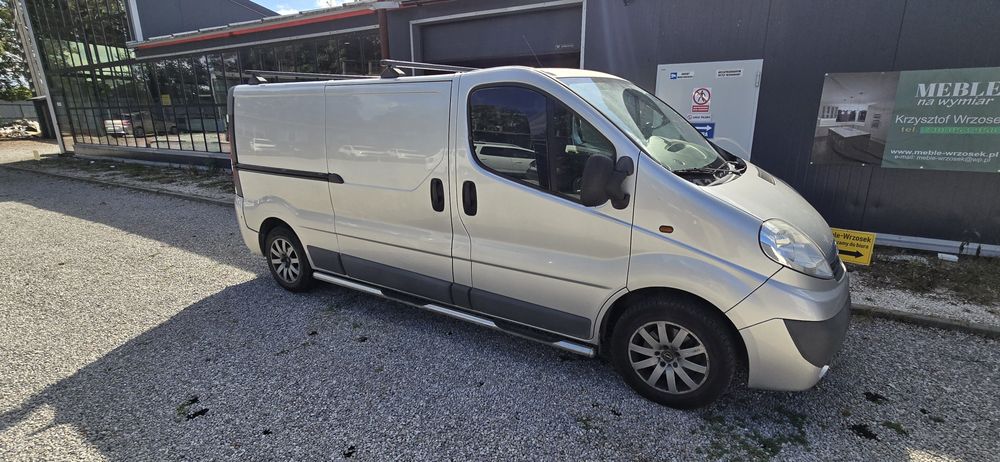 Opel vivaro wynajem