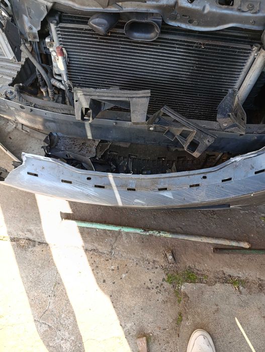 Uszkodzony opel Zafira b