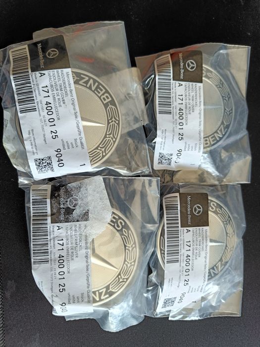 4x NOWY Oryginalny Dekielek - Zaślepka Mercedes Benz 74mm