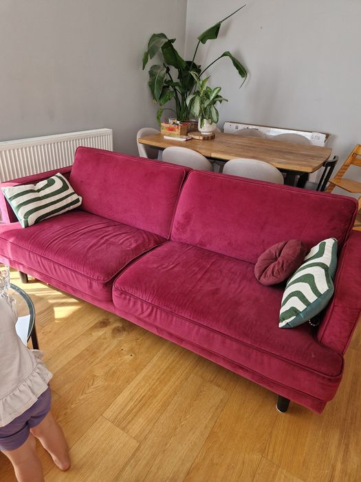 Sofa burgund ciemniejsza  miękka i mega wygodna Velvet burgundowa  we